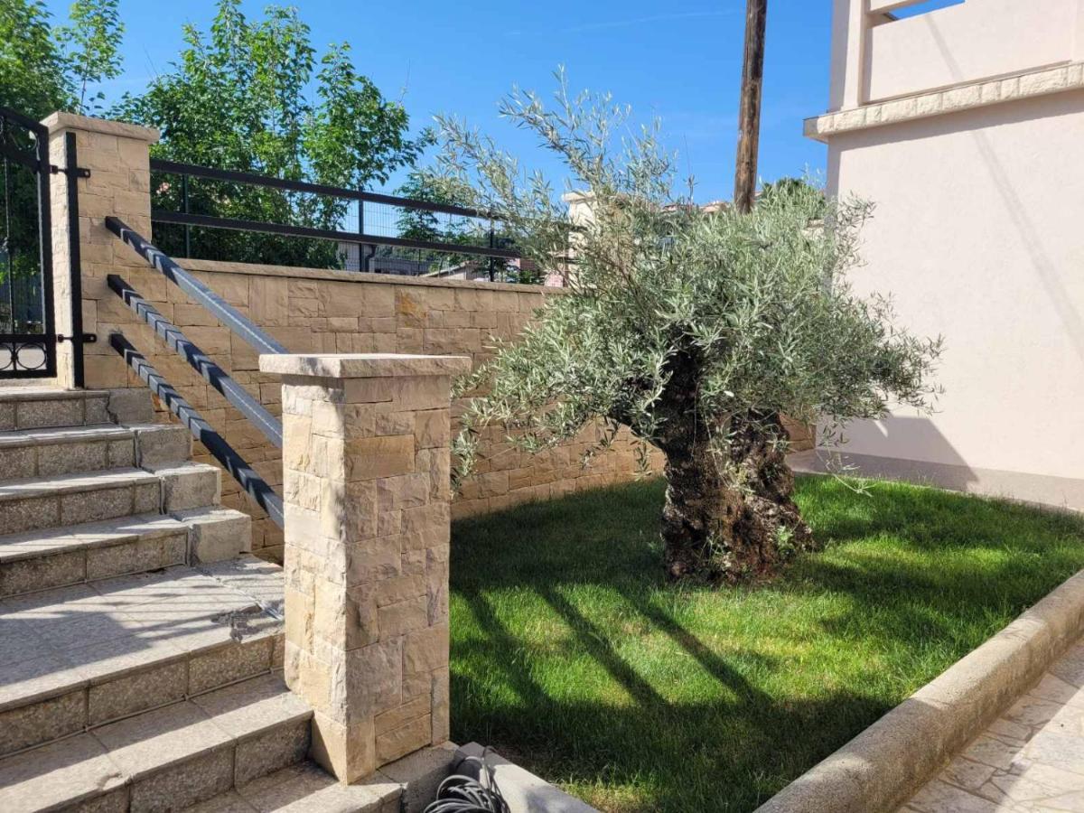 Mare Amor Rab Palit Exterior photo