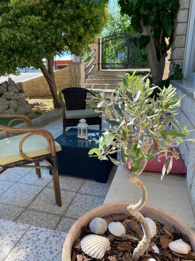 Mare Amor Rab Palit Exterior photo